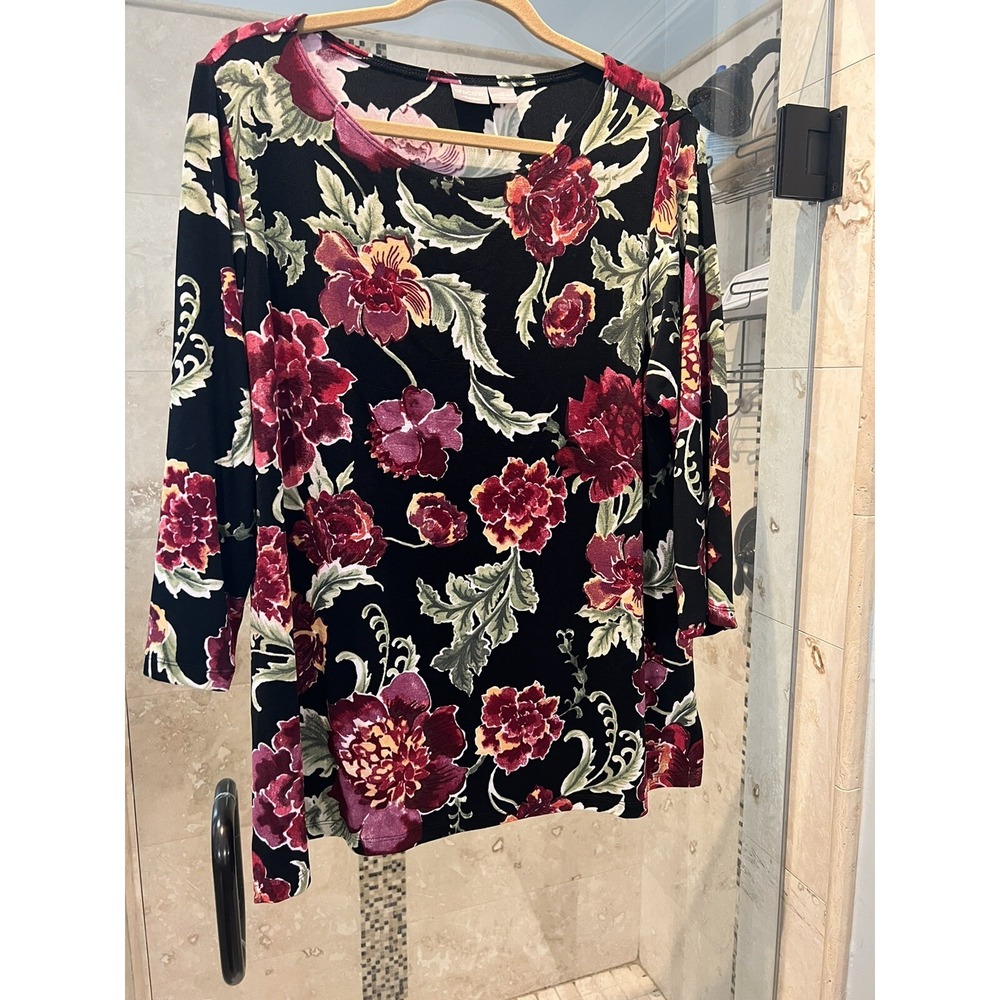 Chico's Travelers Floral Pullover Top Size 3 Black Red Green 3/4 Sleeve Blouse